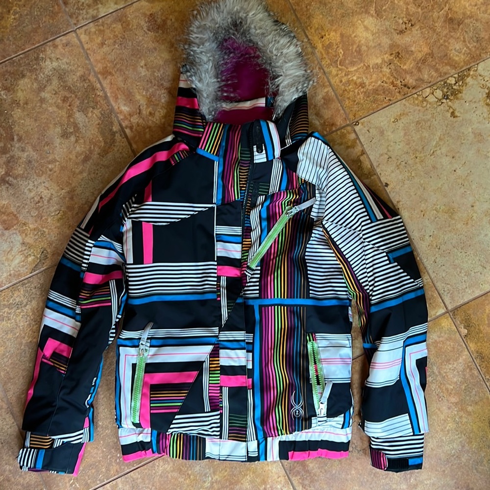 Spyder ski jacket with pocket in sleeve